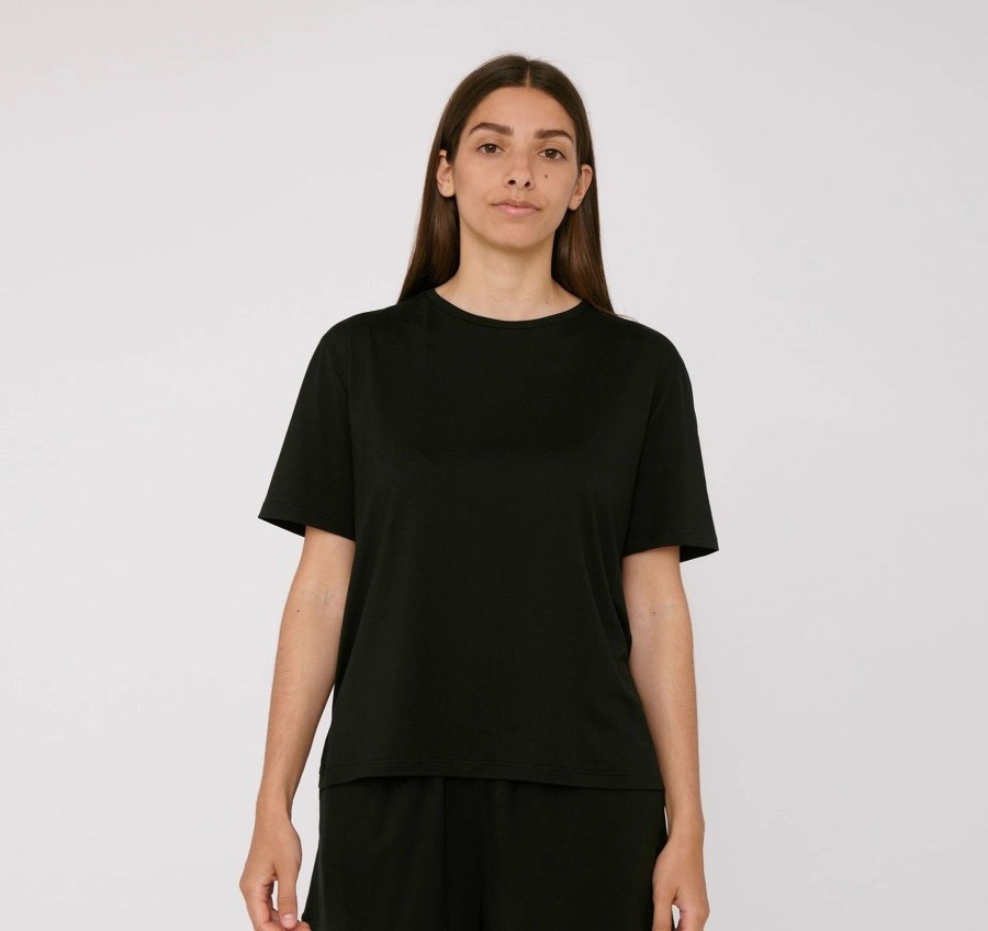 Naiset Organic Basics Basics | Tencel Lite Tee Naisten Pehmea T-Paita Ymparistoystavallisesta Tencelista